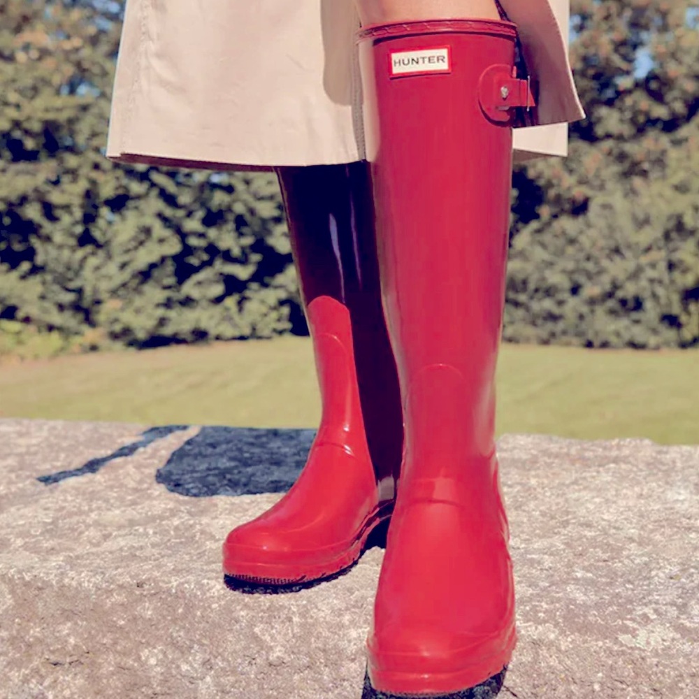 HUNTER Women’s “Matte Red” Original Tall Boots